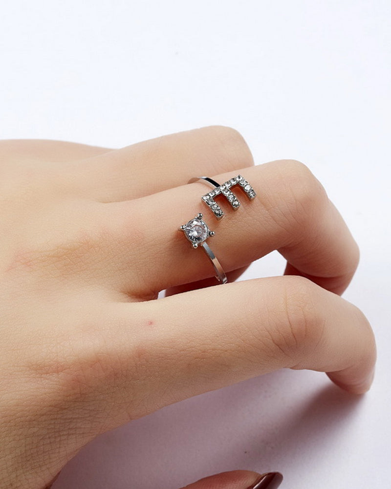 Elin | Öppen zirkonia-ring med initialer