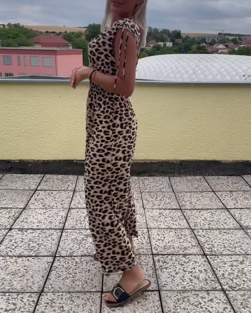 Elin | Ärmlös Klänning Med Leopardtryck